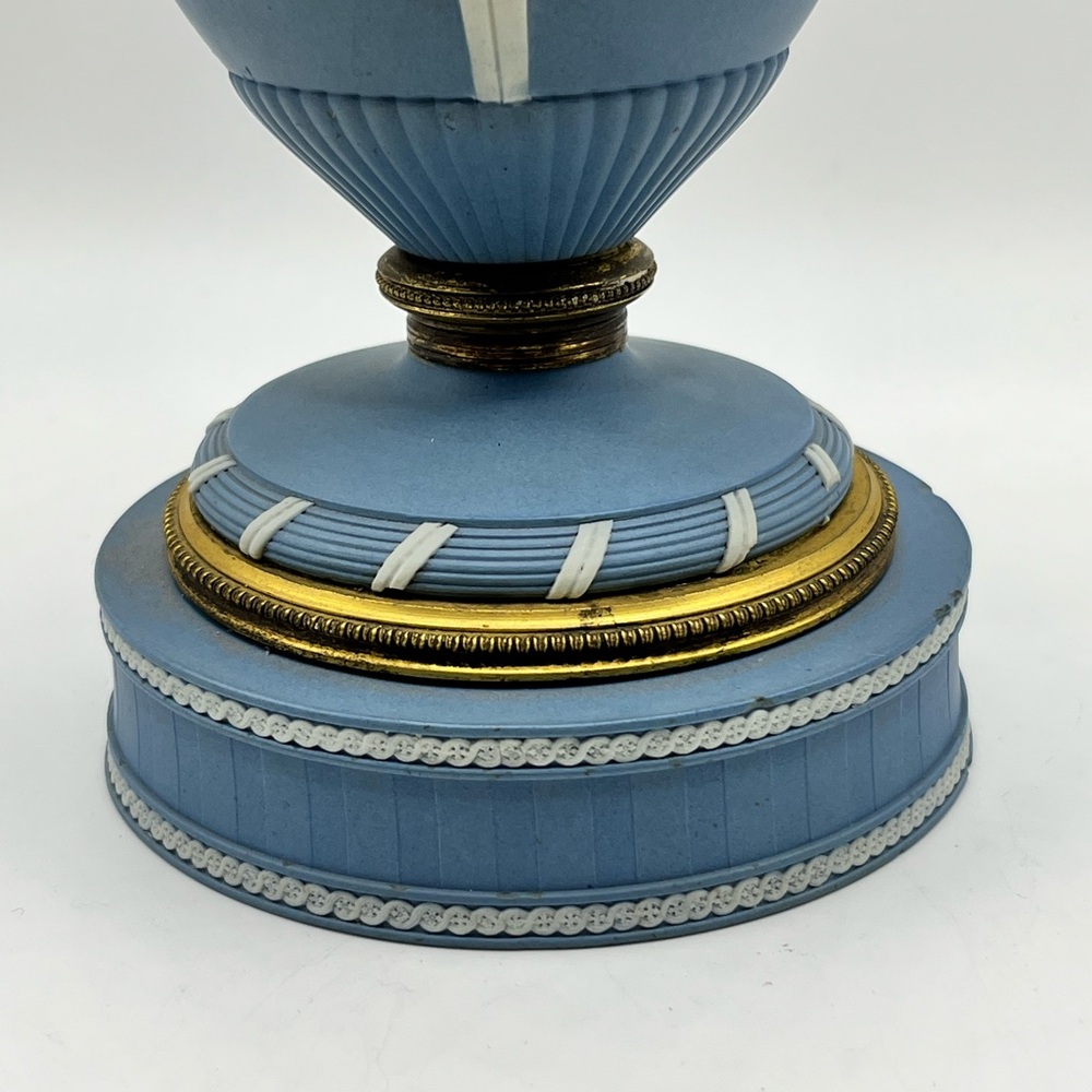 Estate Find Rare Antique Wedgwood Solid Jasper Vase 9 3/8 Inches England 1790s - Picture 3 of 13